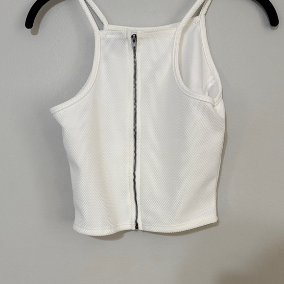 Wet Seal White Camisole Top - Picture 5 of 10